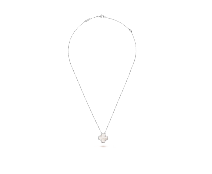 Silver Clover Pearl Necklace